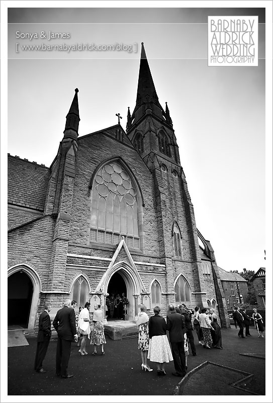 Sonya & James by Barnaby Aldrick Wedding Photography © 2009 [Not to be reproduced without permission]