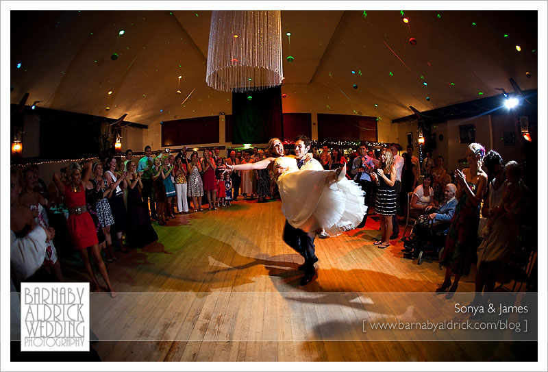 Sonya & James by Barnaby Aldrick Wedding Photography © 2009 [Not to be reproduced without permission]