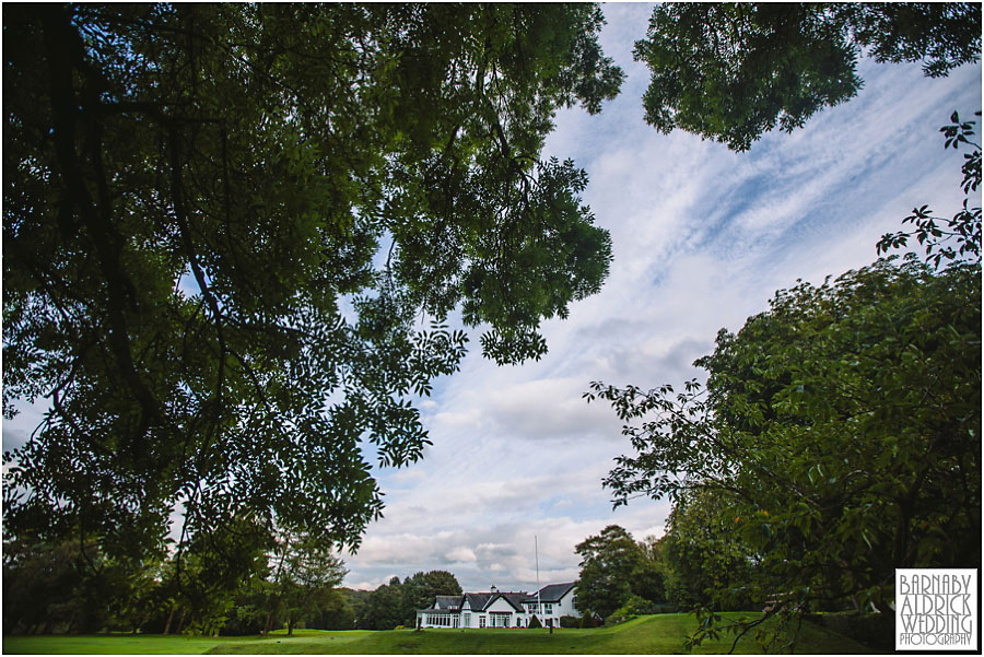 Headingley Golf Course Wedding Photography by Yorkshire Photographer Barnaby Aldrick