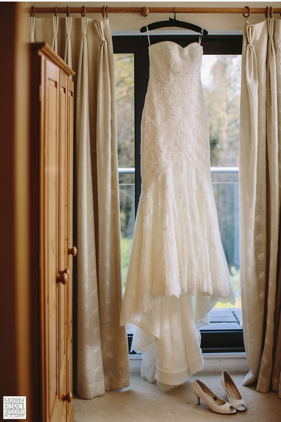 Wedding Photography at Buckland Tout Saints South Devon, Devon Wedding Photographer Barnaby Aldrick, Dartmouth Wedding; Kingswear Devon Wedding, 012