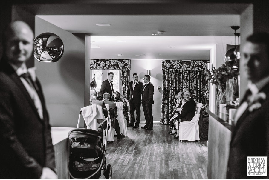 Wedding Photography at the White Hart Lydgate in Oldham