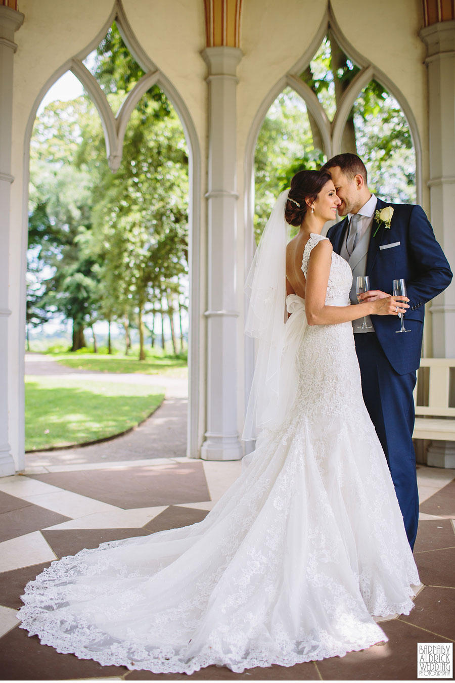 Painshill Park Surrey Wedding Photography 048