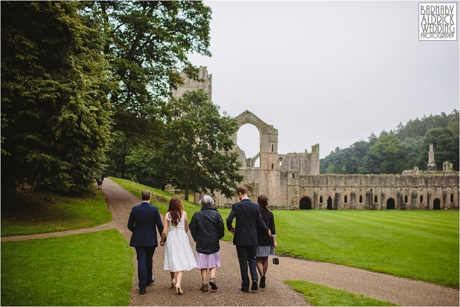 Fountains Abbey Ripon Wedding Photography 045