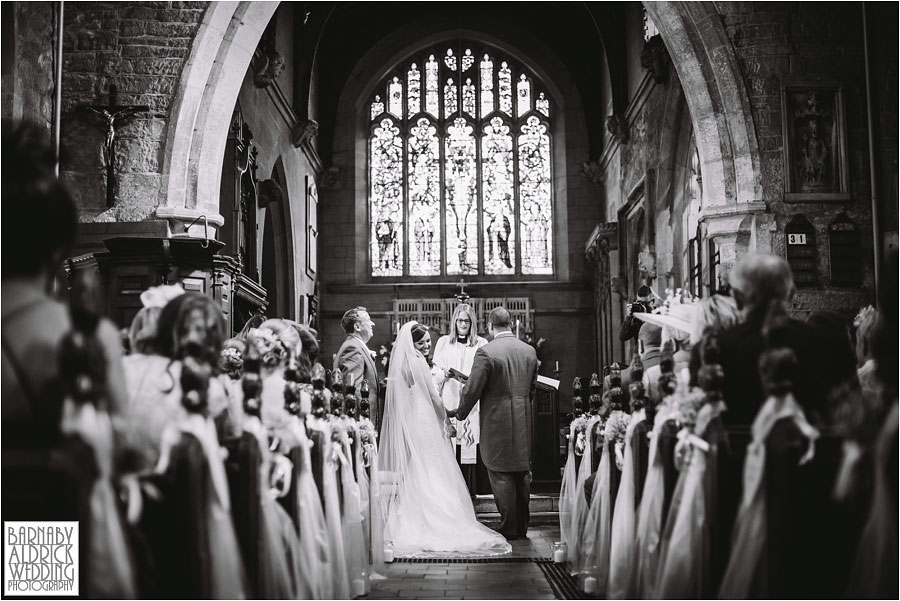 oulton-hall-rothwell-leeds-wedding-photography-032