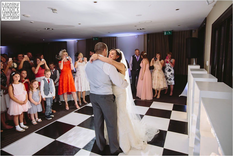 oulton-hall-rothwell-leeds-wedding-photography-068