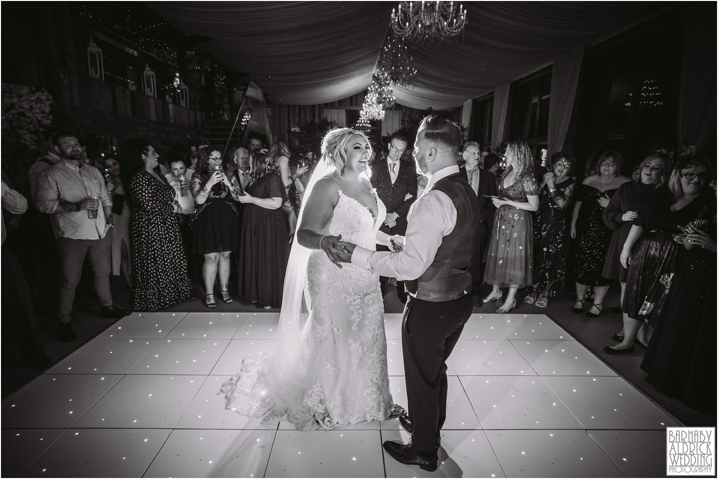 First Dance at Bunny Hill Wedding Venue, Wedding Photography at Bunny Hill, Bunny Hill Barn wedding Yorkshire, Yorkshire Wedding Photography 