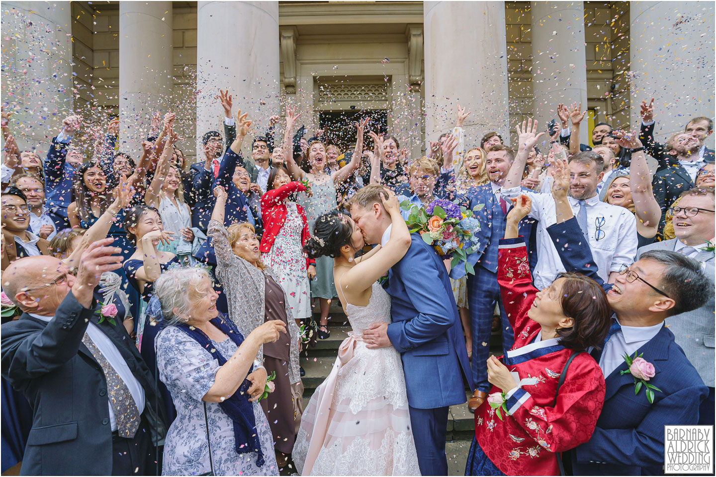 Confetti at Manchester Art Gallery, Manchester Art Gallery Wedding Photos, Manchester Art Gallery Wedding Photos, Manchester Art Gallery Wedding, Lancashire Wedding Photography