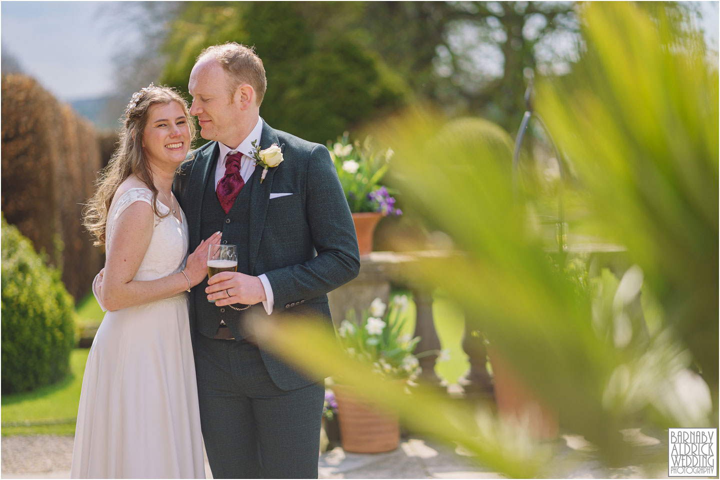 Bride and groom at Goldsborough Hall, Goldsborough Hall Wedding Photography, Yorkshire Wedding, Yorkshire Wedding Photographer, Knaresborough Wedding, Harrogate wedding venue, Yorkshire Stately House Wedding